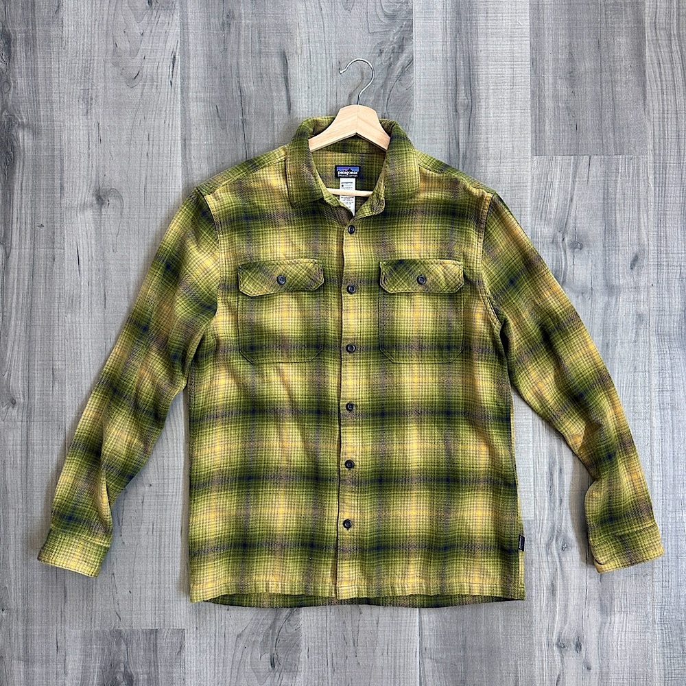 Vintage Green Multicolor Patagonia Flannel Shirt